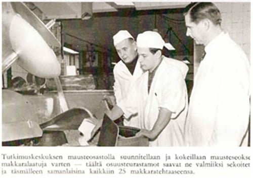 maustekokeet-lehtileike-historiikki-maustepalvelu